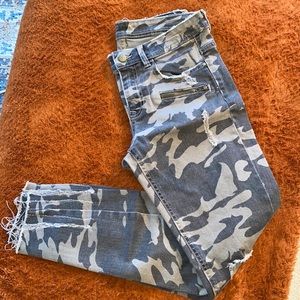 Camo Zara Jeans